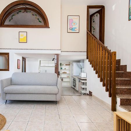 Oliviers -Agreable 2 Pieces Dans Maison Bourgeoise مينتون المظهر الخارجي الصورة