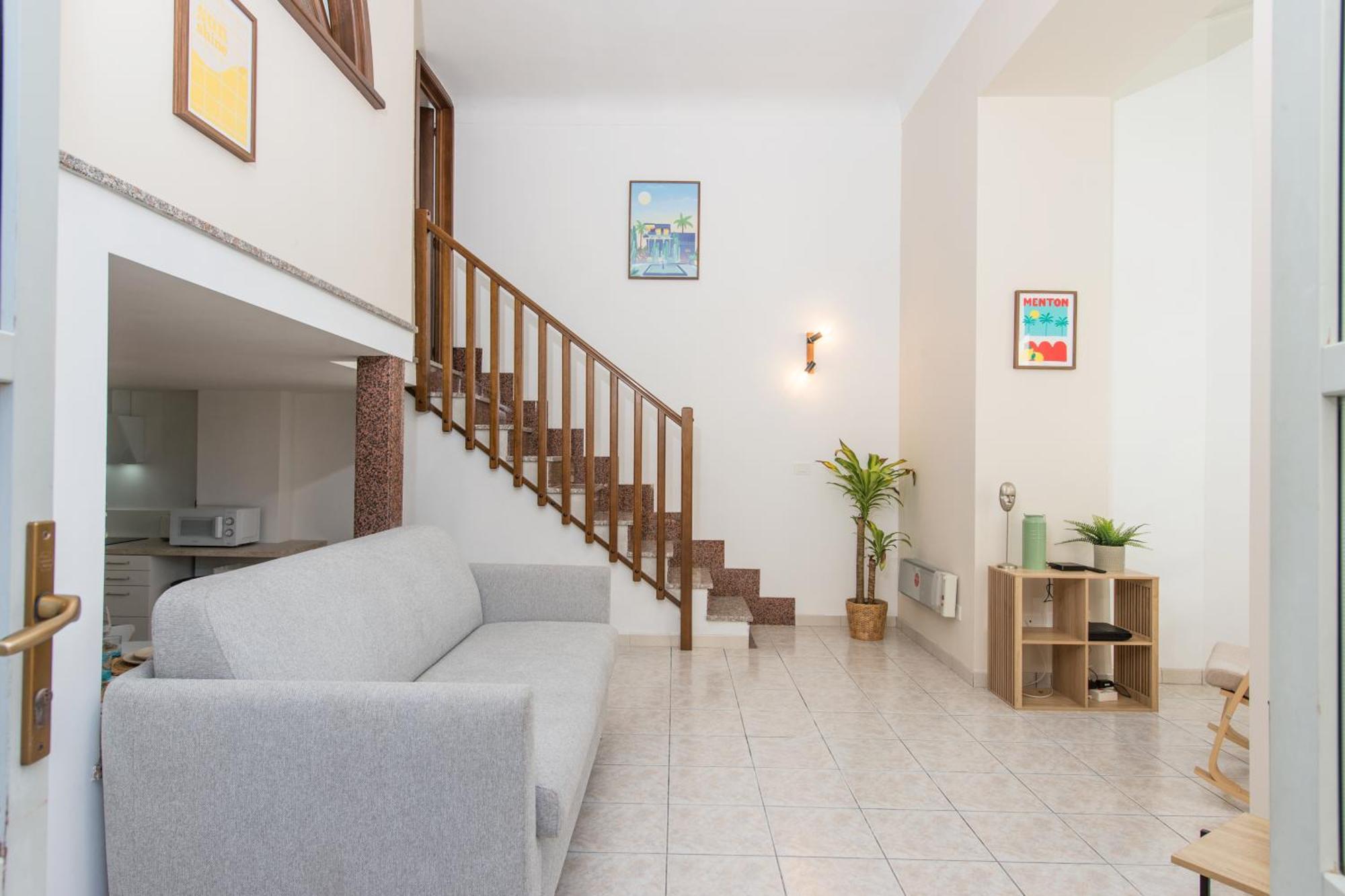 Oliviers -Agreable 2 Pieces Dans Maison Bourgeoise مينتون المظهر الخارجي الصورة